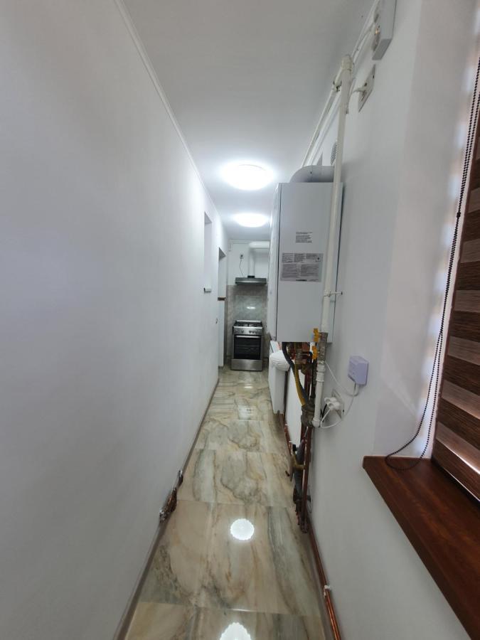 Kriss Apartment Luxury Târgu Jiu エクステリア 写真